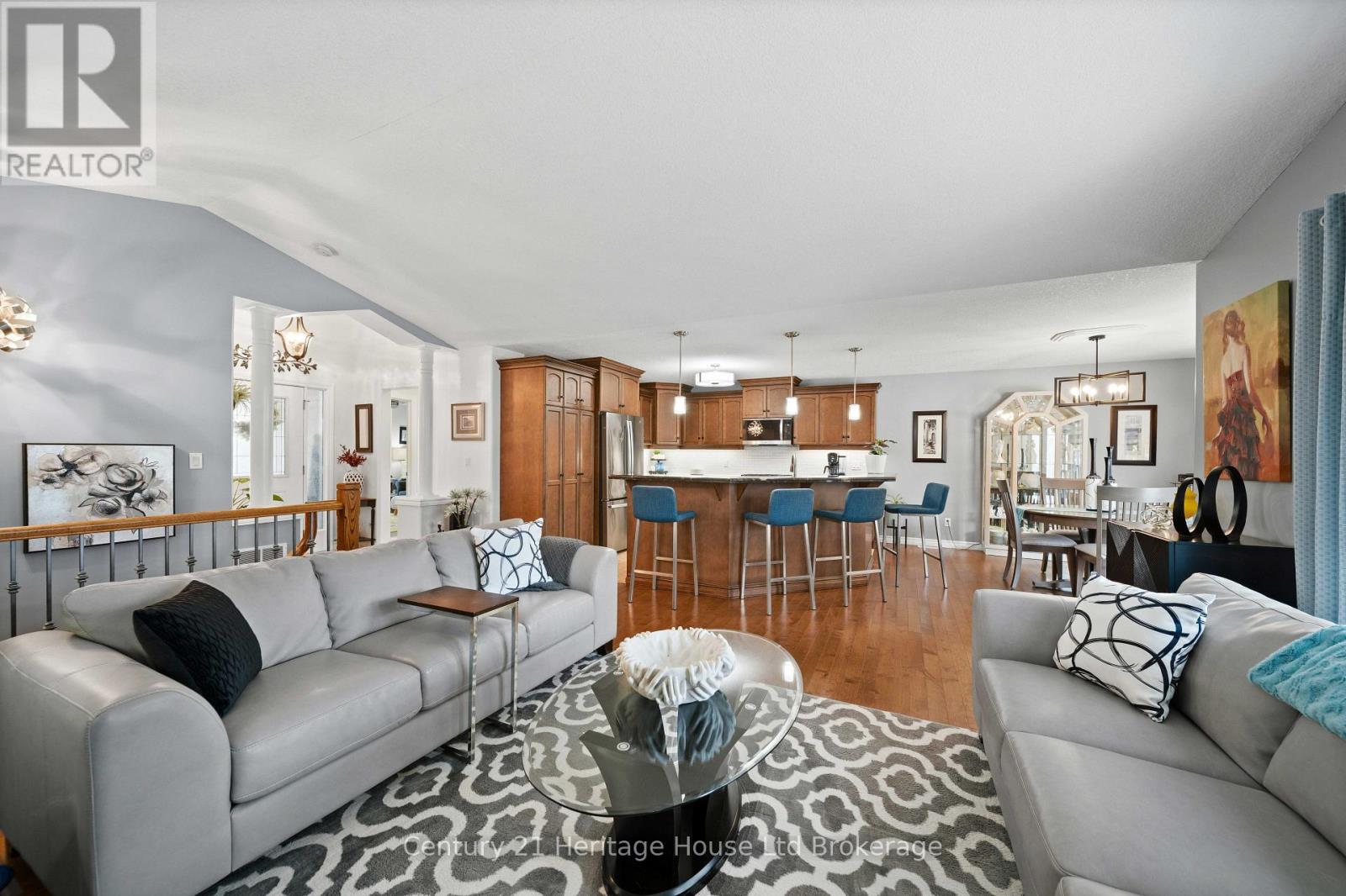 150 FORESTWAY TRAIL - Image 8