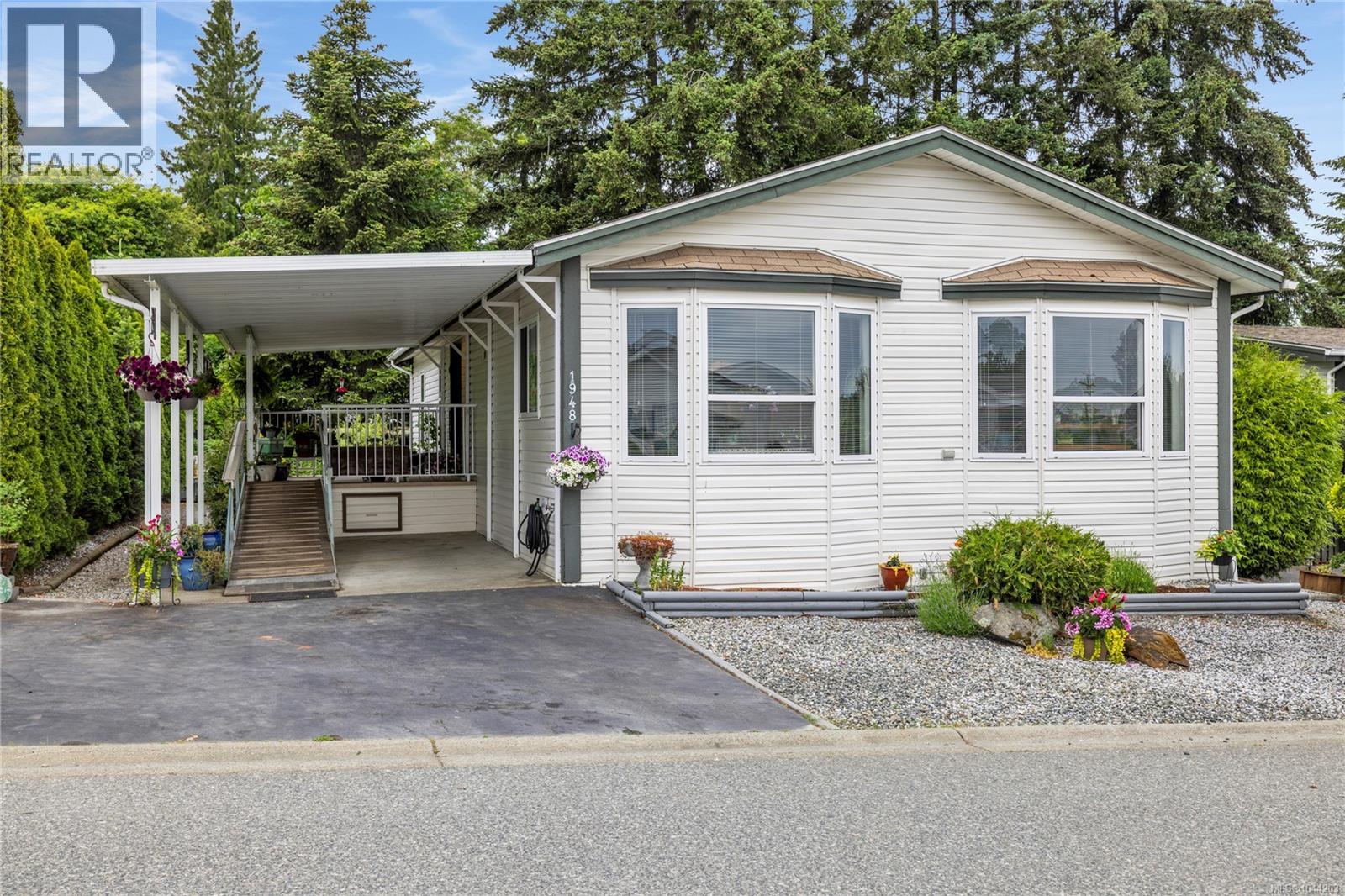 1948 Valley Oak Dr - 1