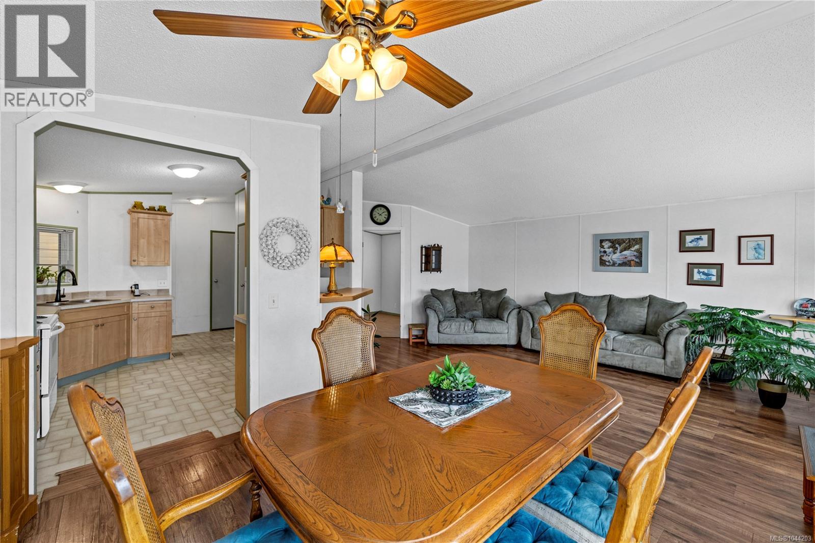 1948 Valley Oak Dr - 12