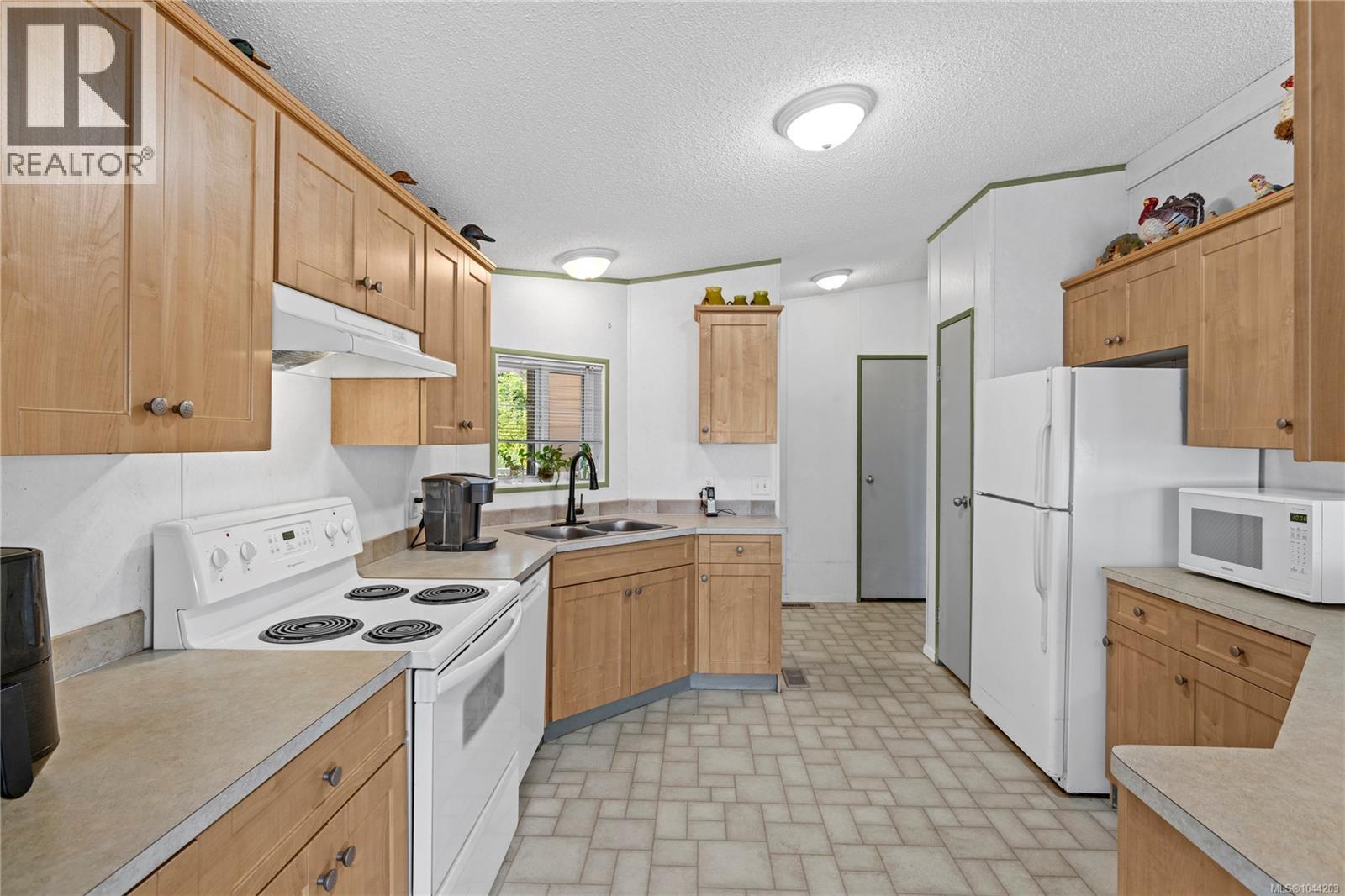 1948 Valley Oak Dr - 14