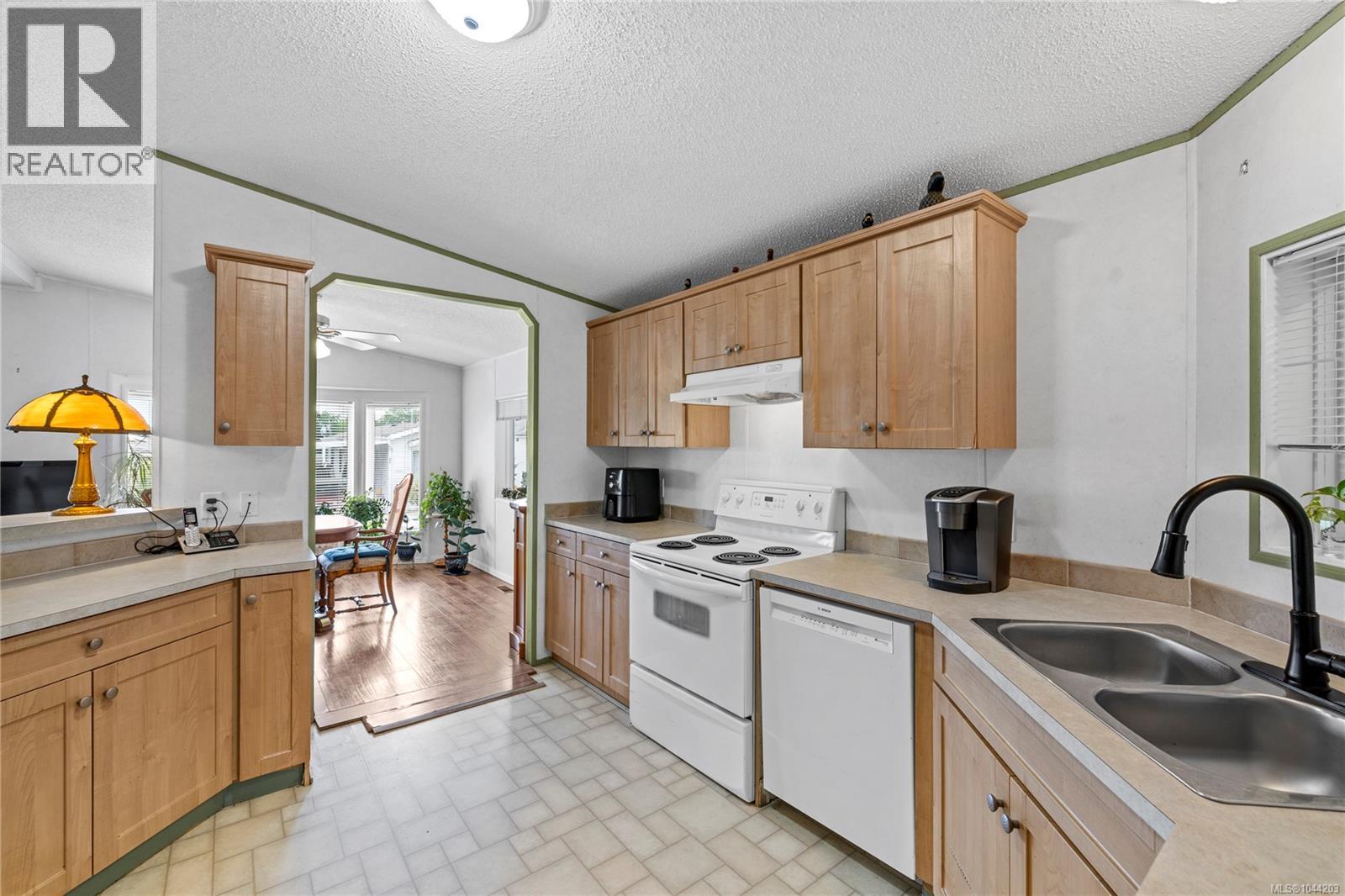 1948 Valley Oak Dr - 16