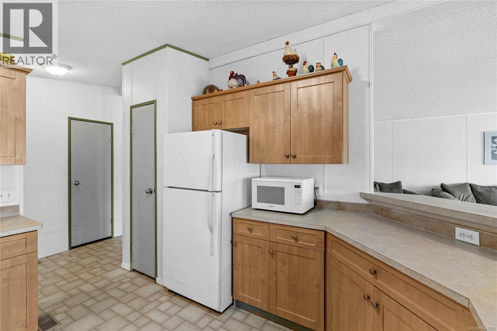1948 Valley Oak Dr - 17