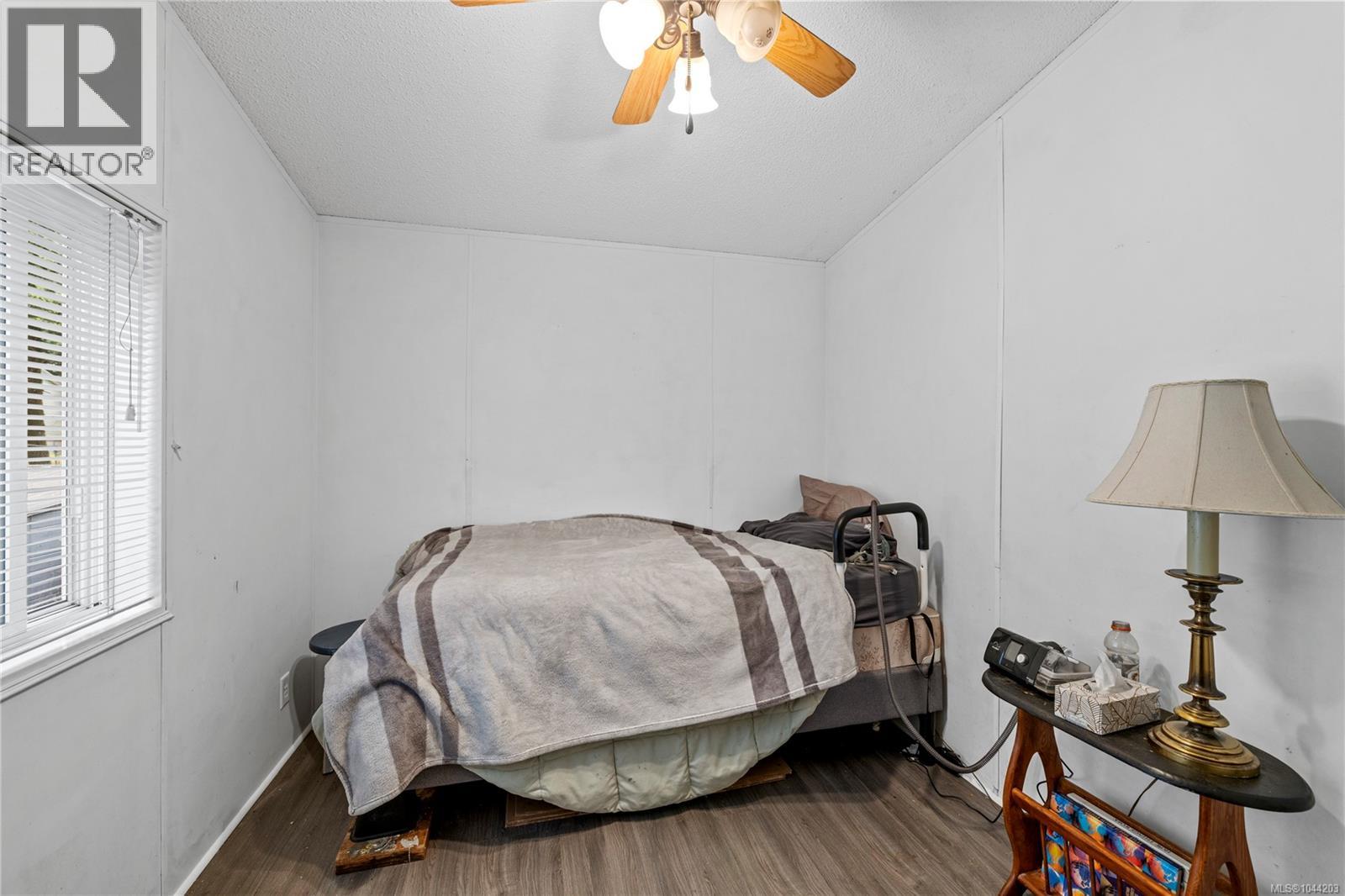 1948 Valley Oak Dr - 23