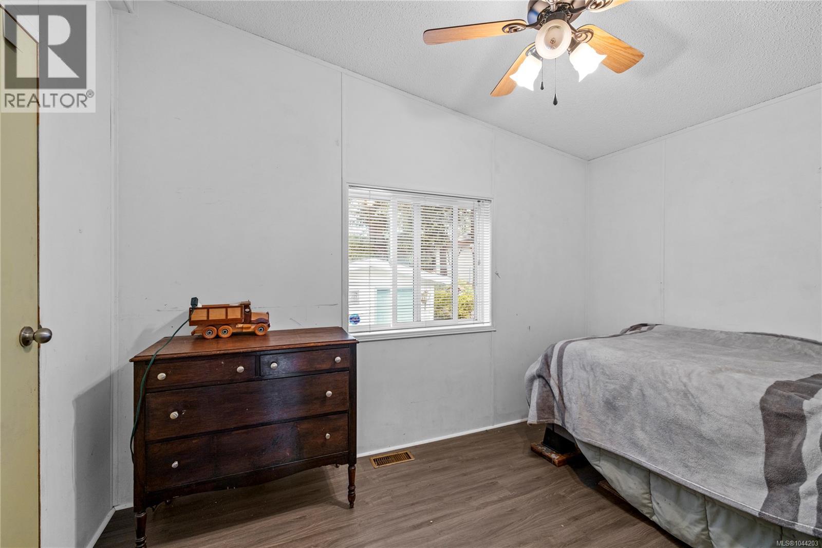 1948 Valley Oak Dr - 24