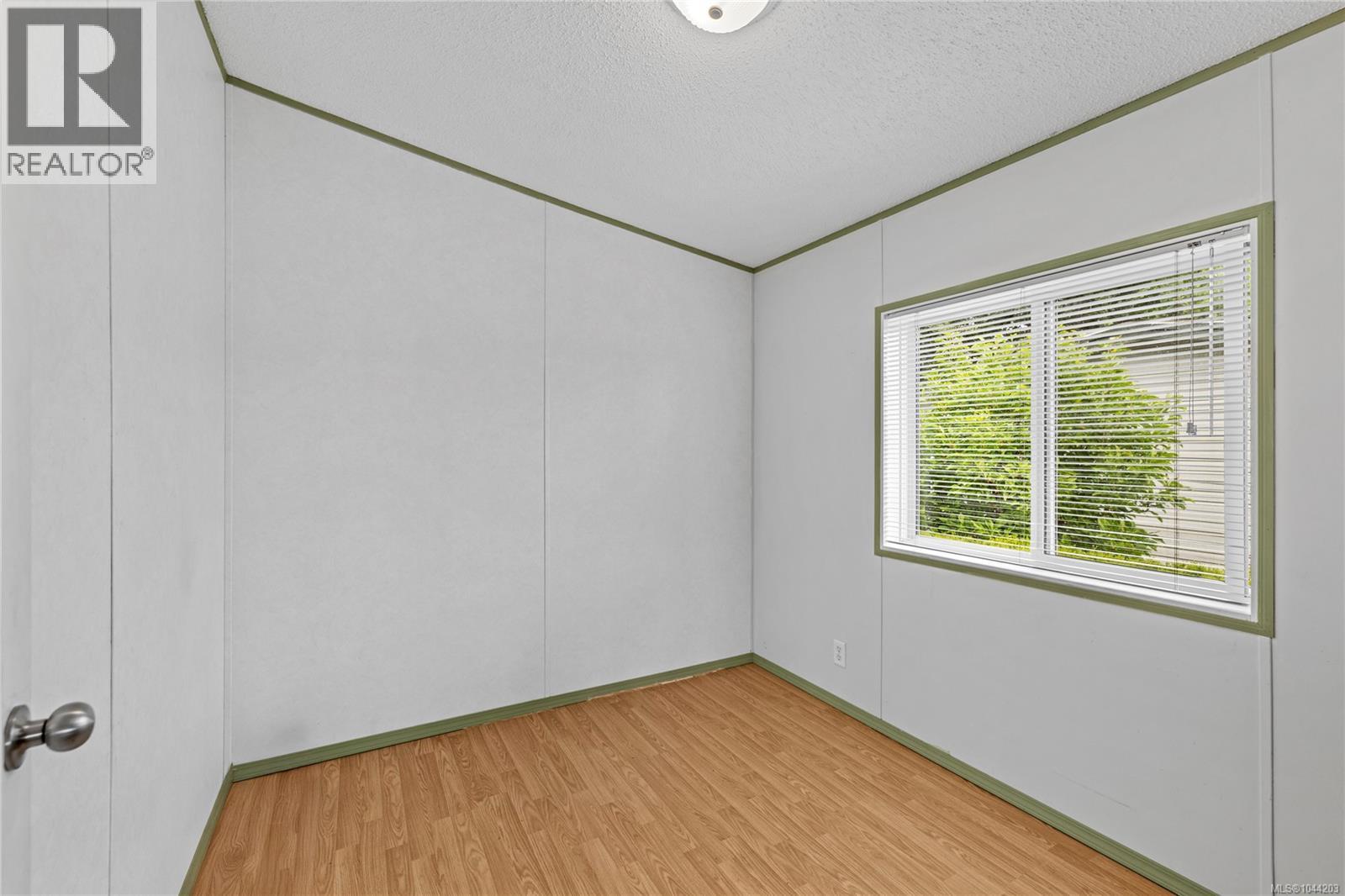 1948 Valley Oak Dr - 25