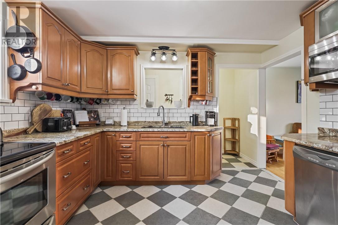 137 SIME Street - Image 21
