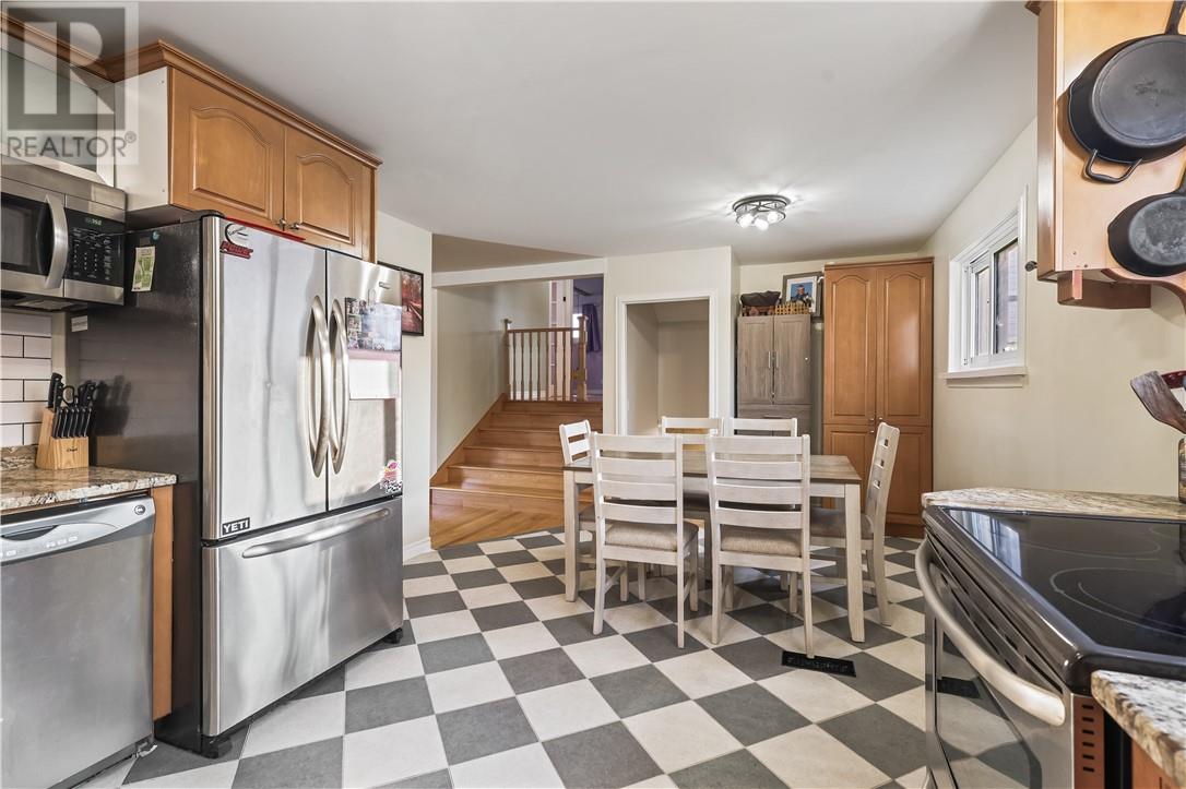 137 SIME Street - Image 23