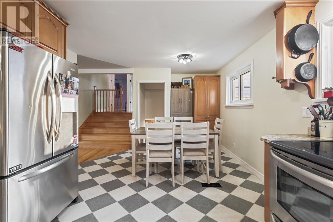 137 SIME Street - Image 24
