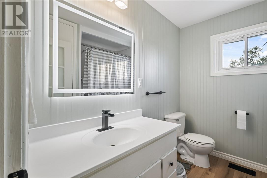 137 SIME Street - Image 27