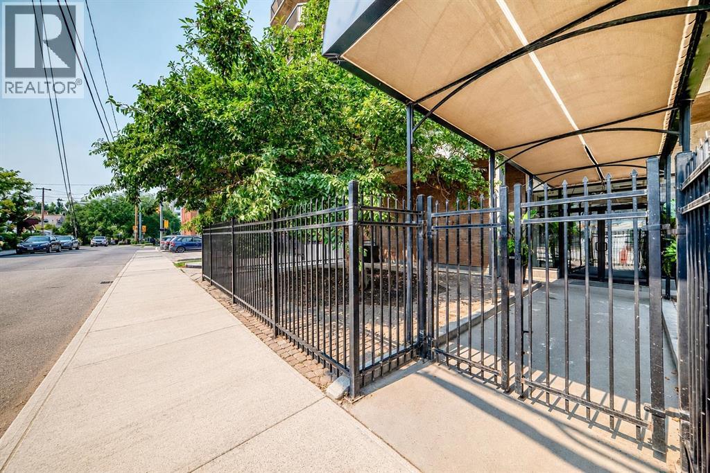 #803 340 14 Avenue SW - 47