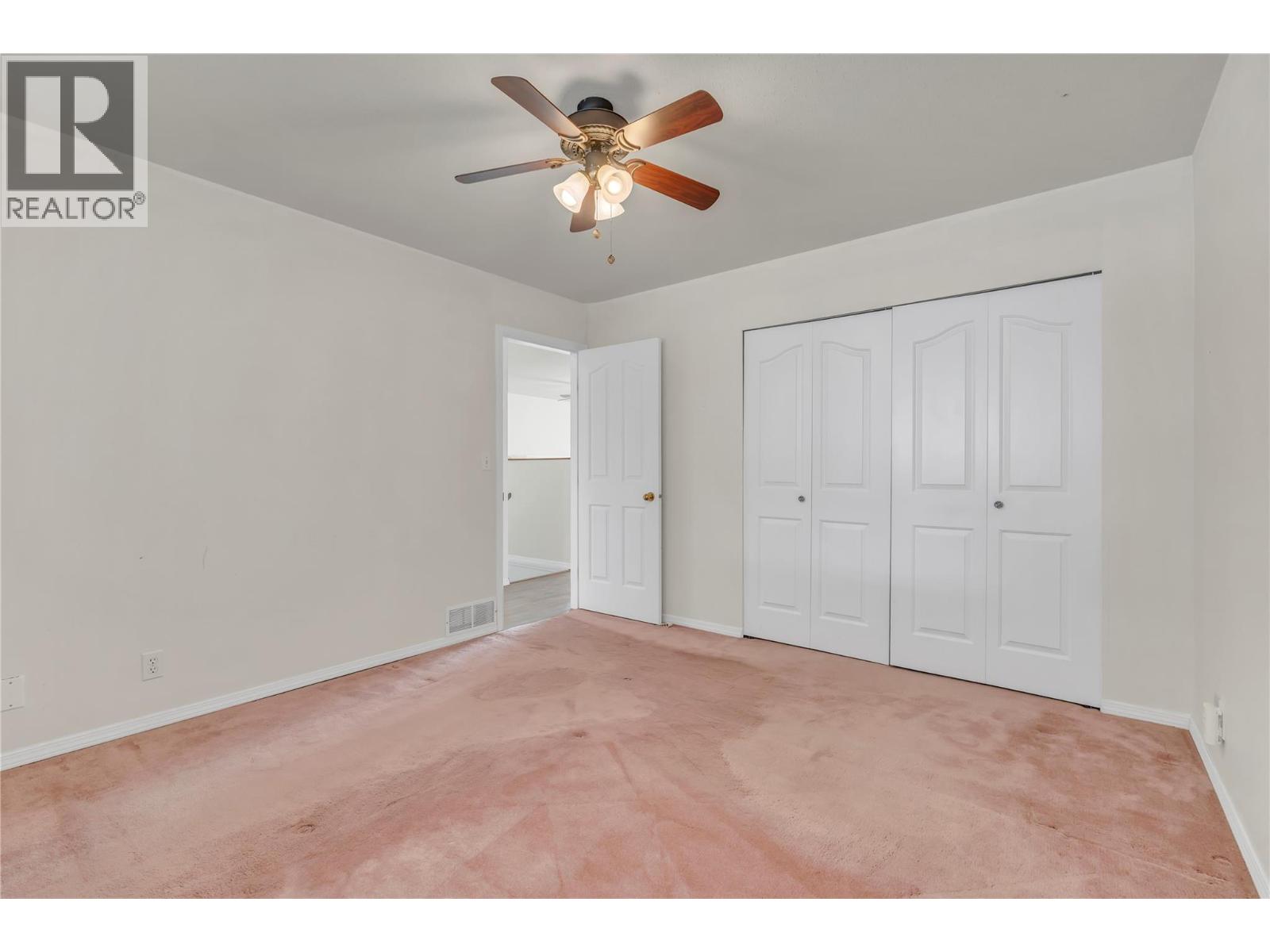 #7 14615 Victoria Road - 18