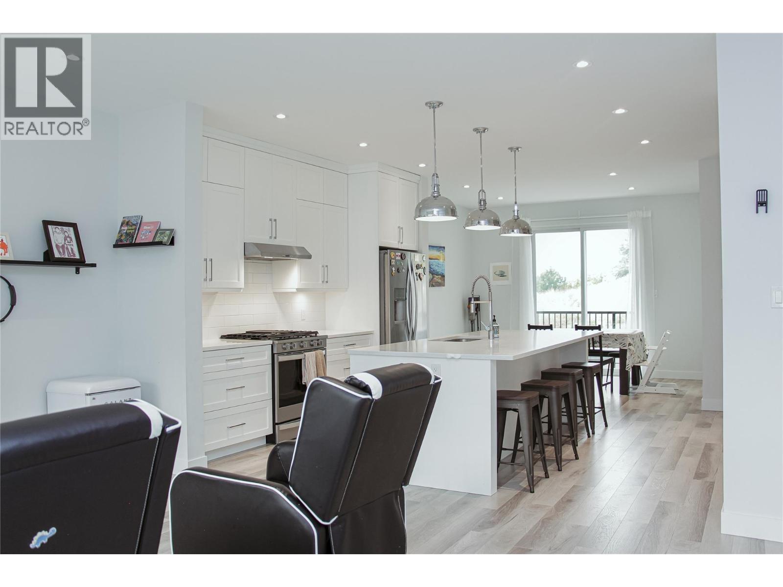 104 RIVER GATE Drive - 14