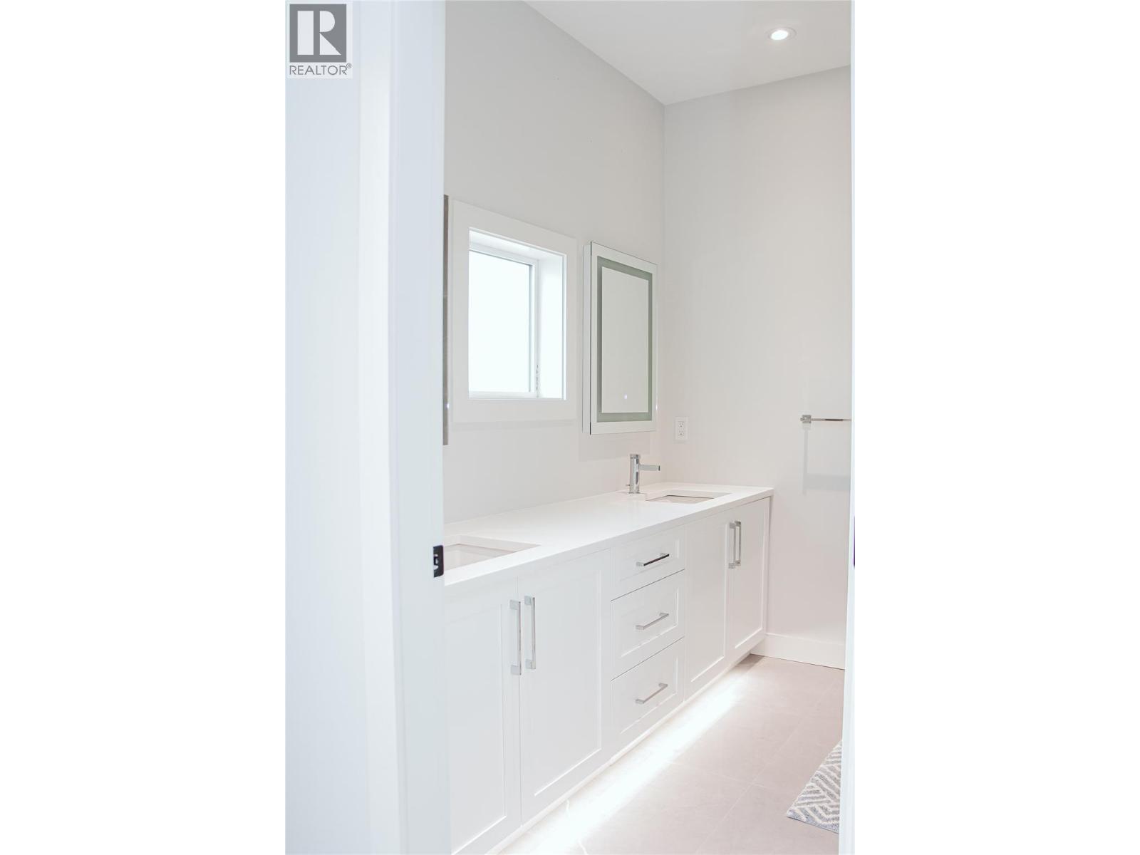 104 RIVER GATE Drive - 18