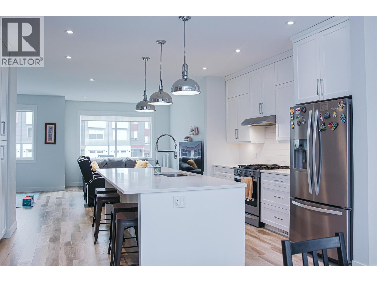 104 RIVER GATE Drive - 2