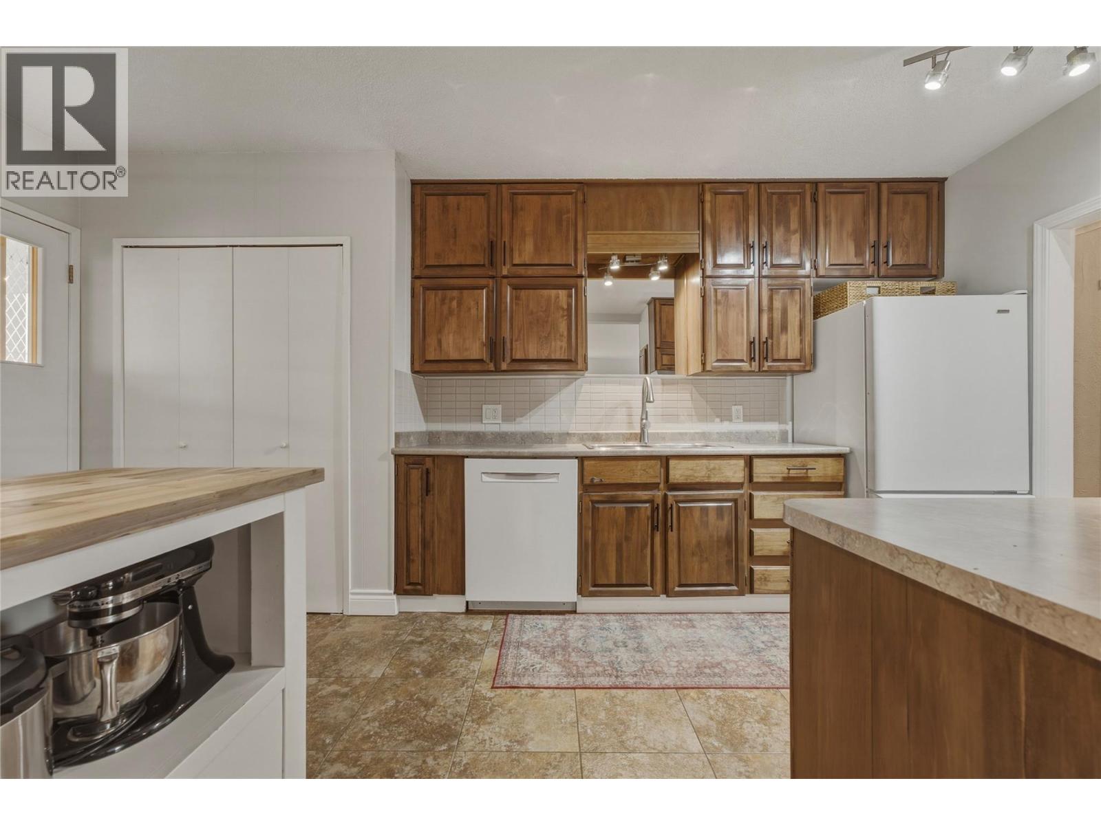2903 17 Street - 12