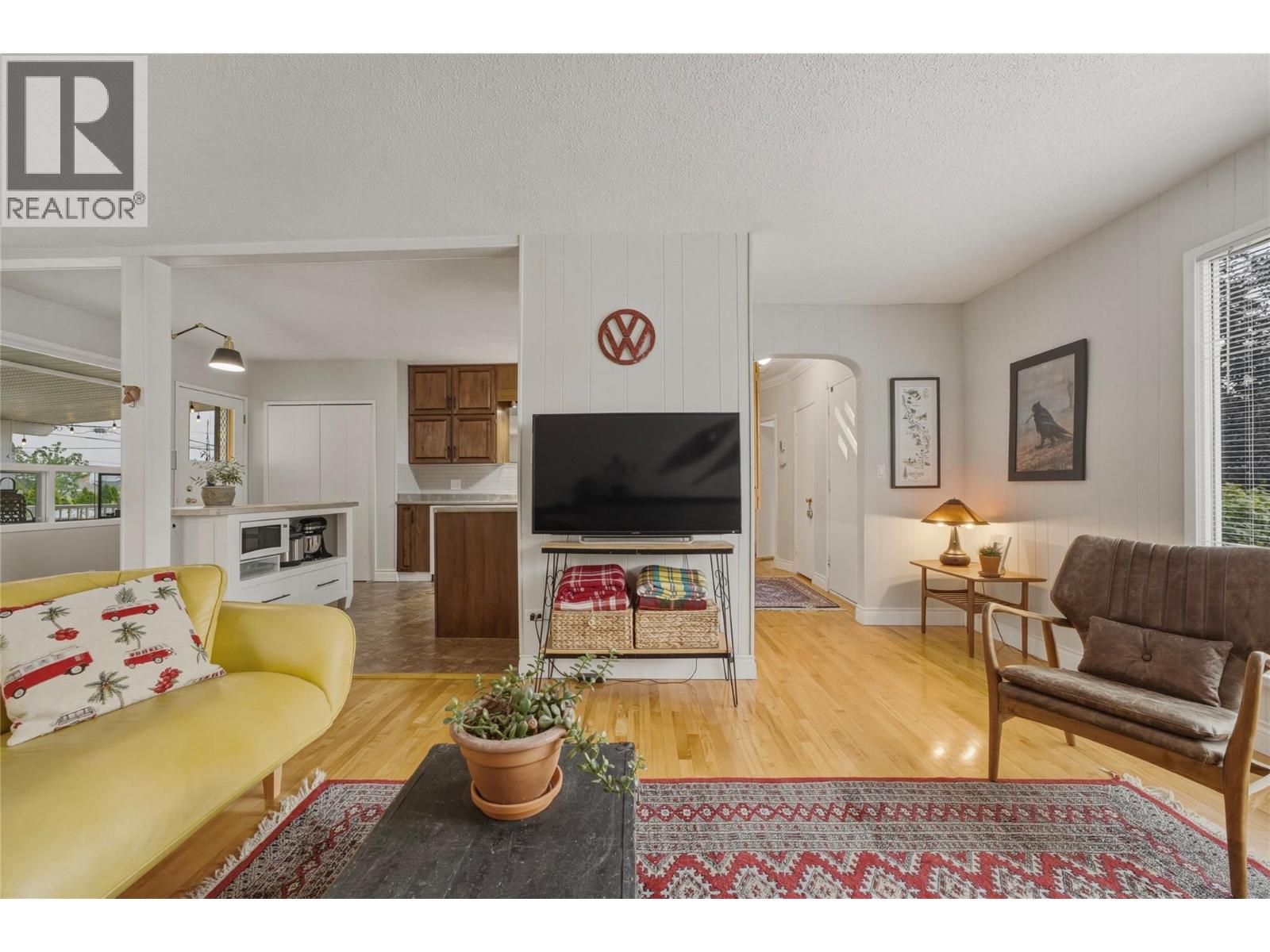 2903 17 Street - 7