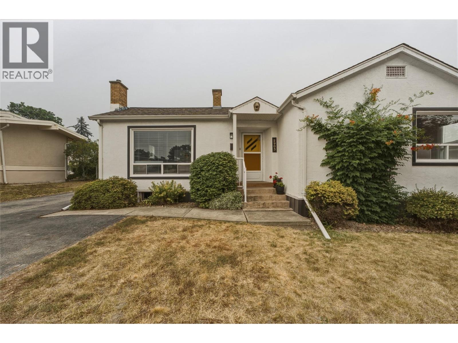 2903 17 Street - 39