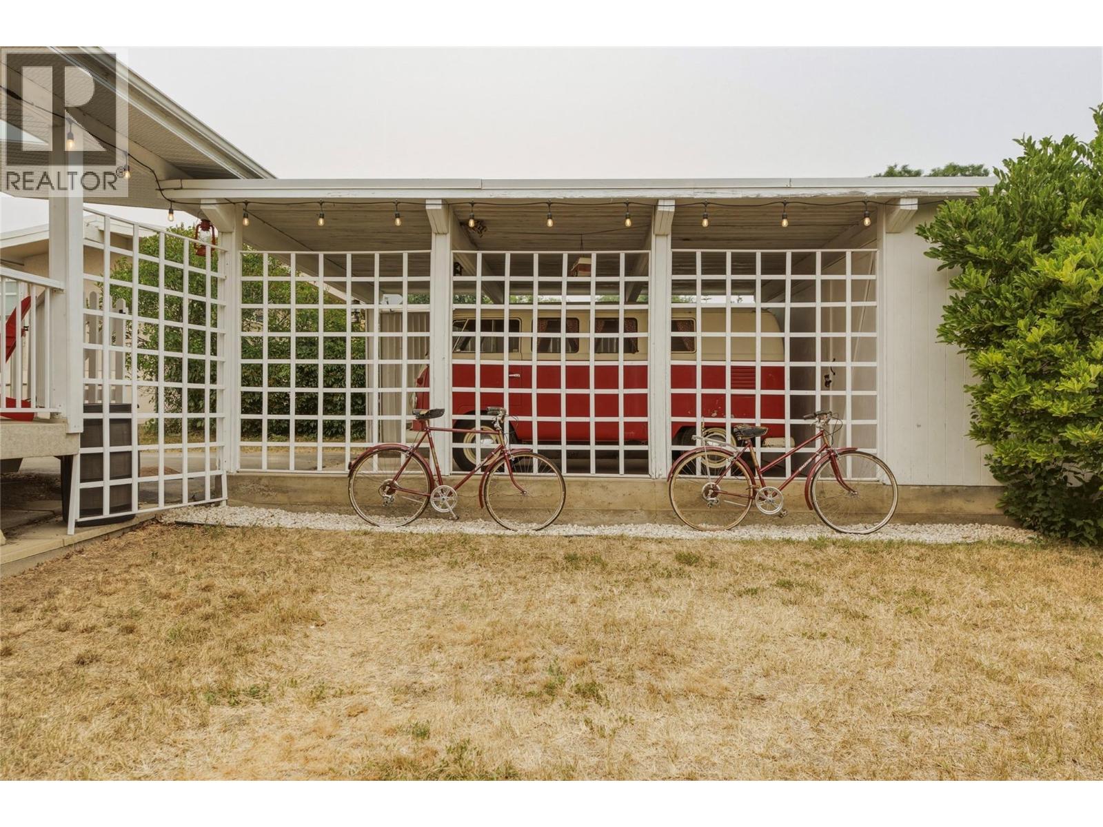 2903 17 Street - 50