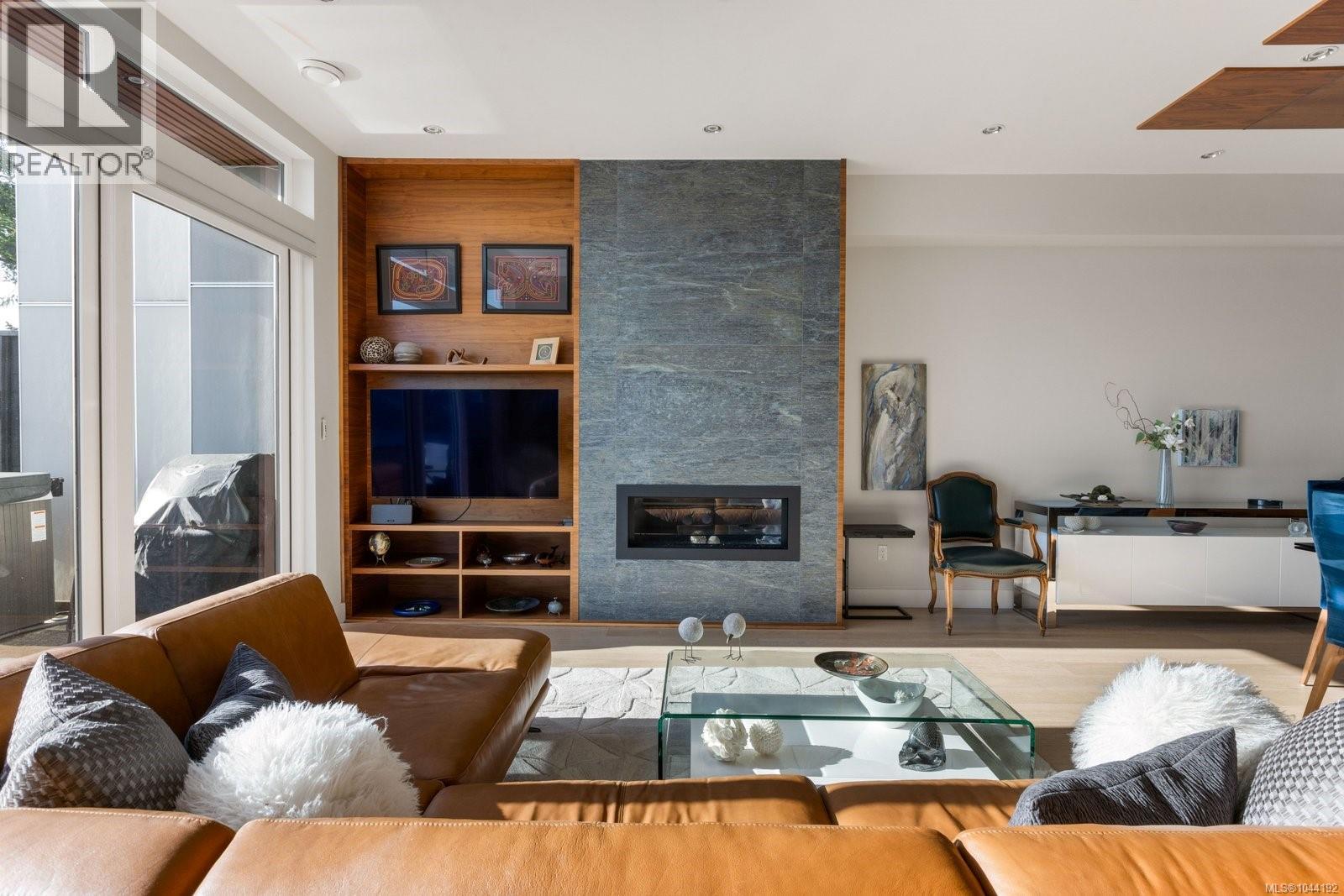 10303 Resthaven Dr - 10