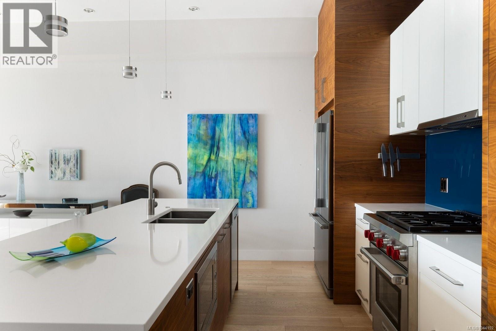 10303 Resthaven Dr - 16