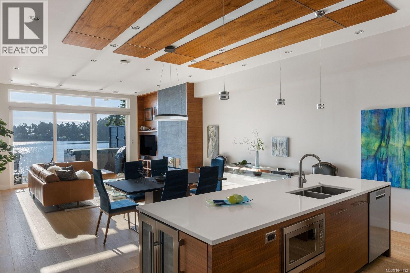 10303 Resthaven Dr - 6