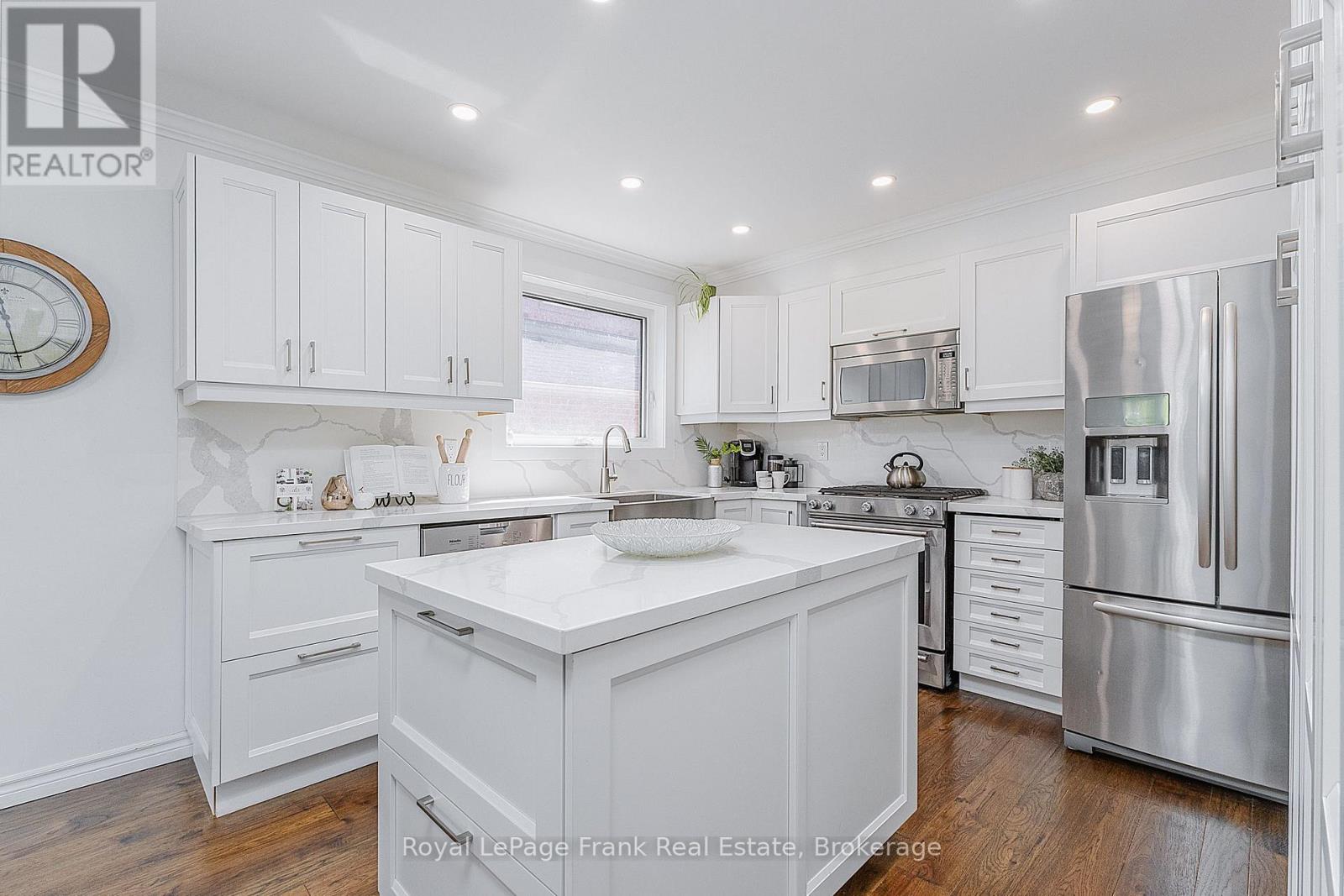 10 CORK DRIVE - Image 22