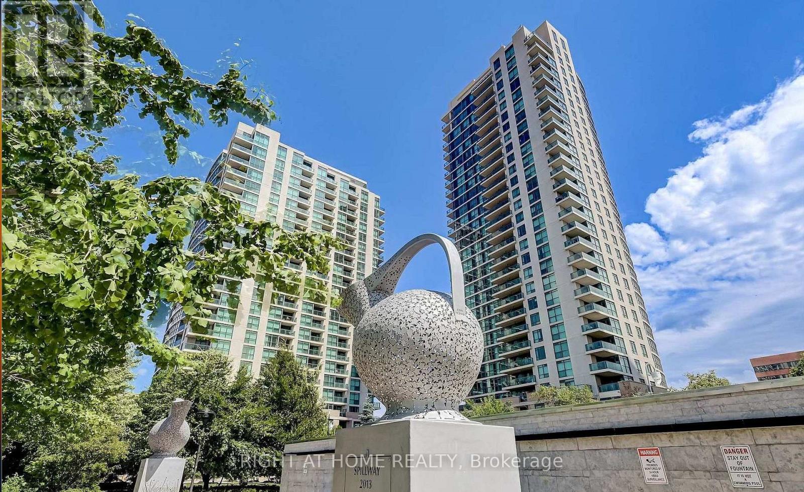 Photo of 215 Sherway Gardens Road
