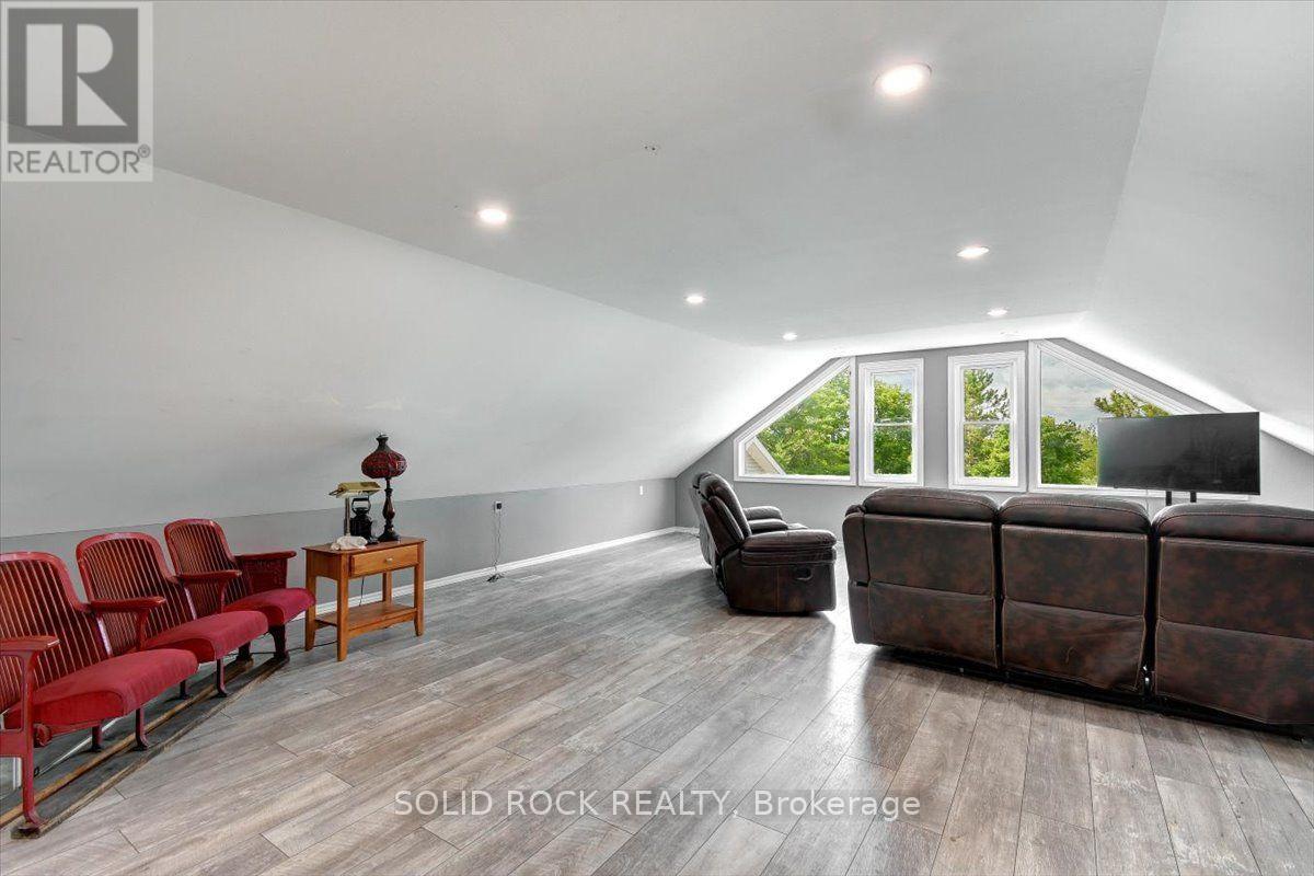 313 PINE GROVE ROAD - Image 28