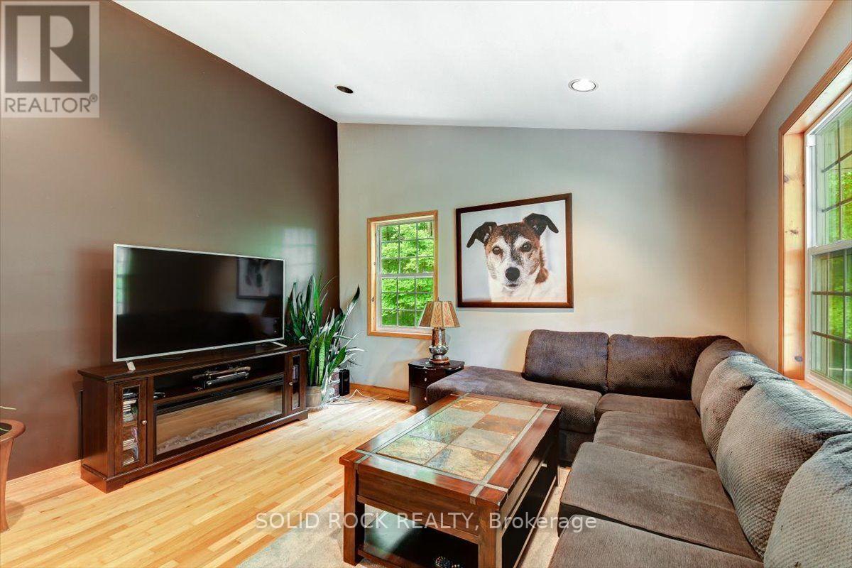 313 PINE GROVE ROAD - Image 5