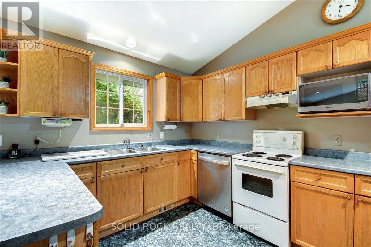 313 PINE GROVE ROAD - Image 8