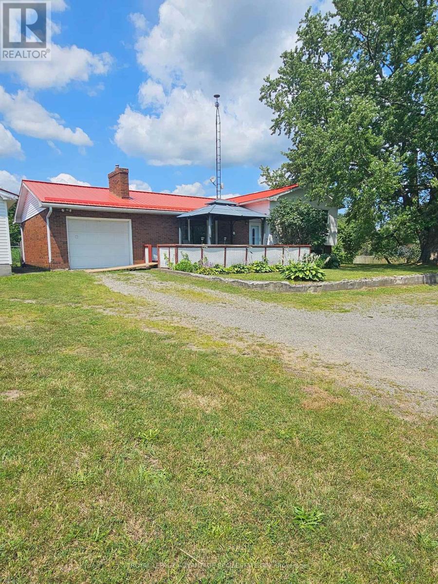 2564 2ND CONC ROAD - Image 33