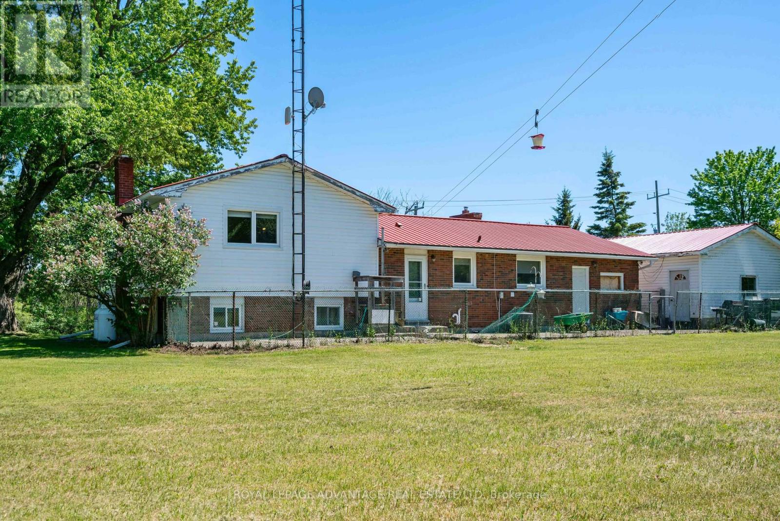 2564 2ND CONC ROAD - Image 30