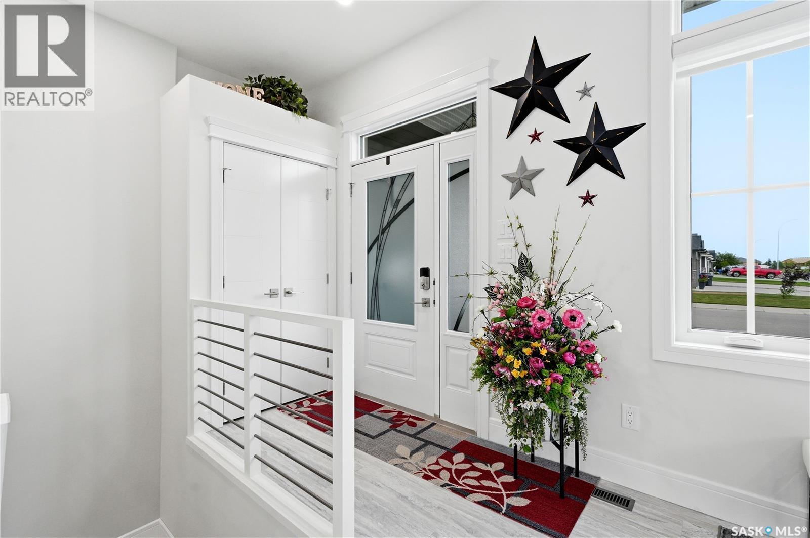 701 Casper CRESCENT - Image 4