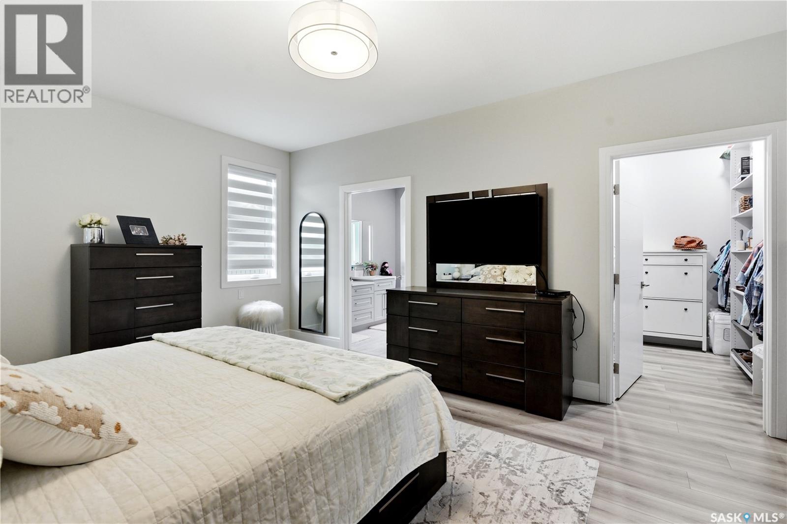 701 Casper CRESCENT - Image 29