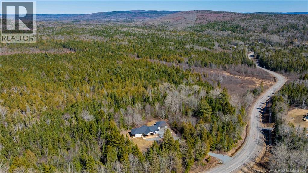 175 Robertson Road - 44