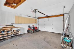 257 Douglas Avenue, Winnipeg, MB R2G0Y2 Photo 41