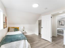 1384 Pritchard Avenue, Winnipeg, MB R2X0H4 Photo 11