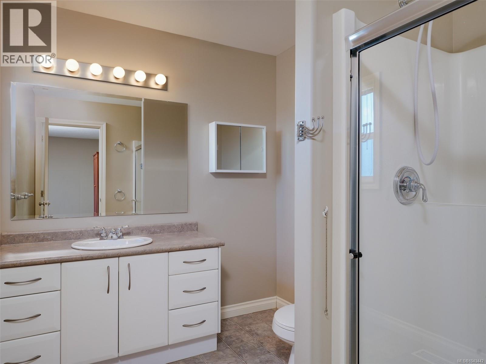 809 Rogers Way - 24