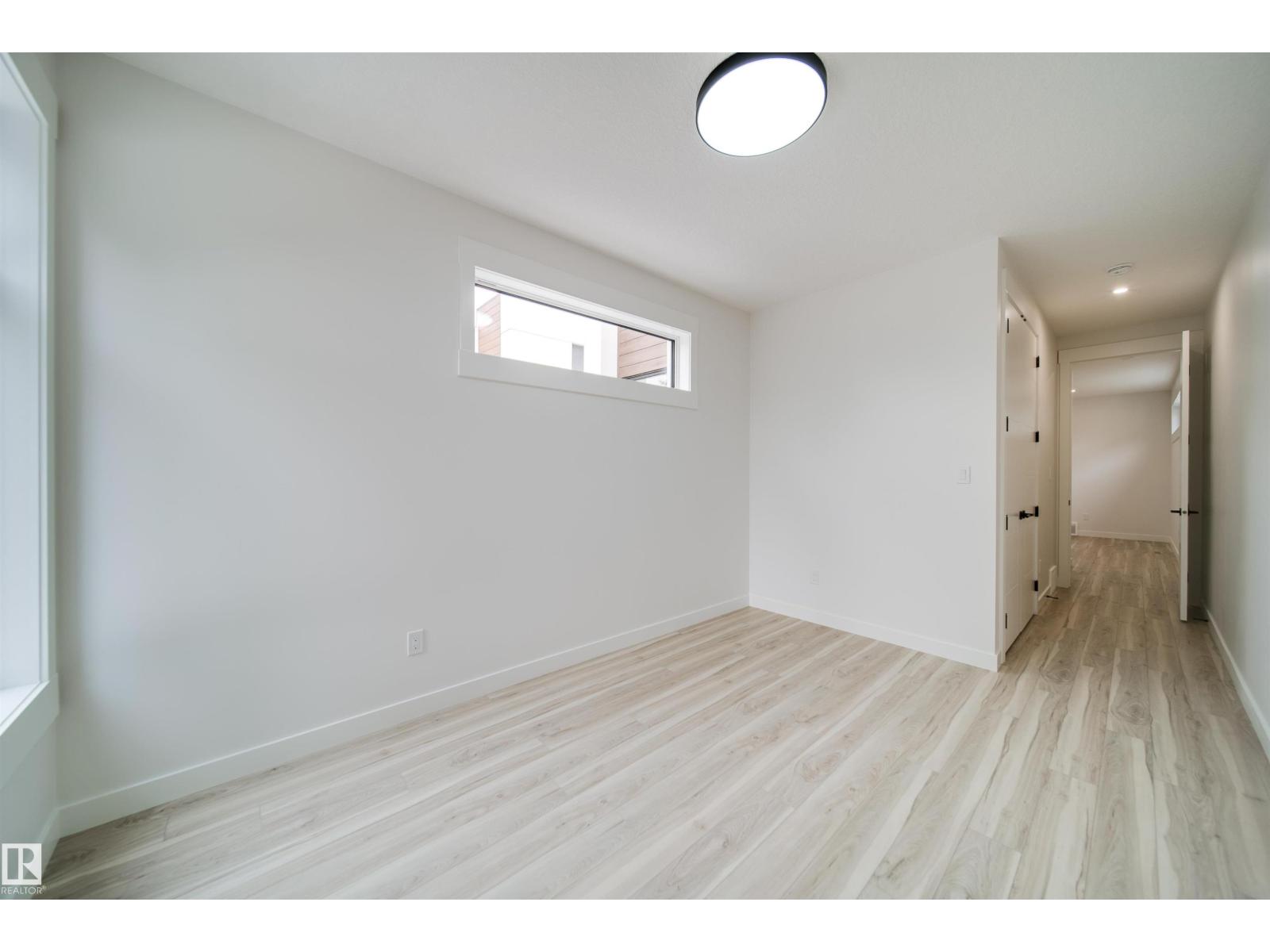 9919 87 Street NW - Photo 23