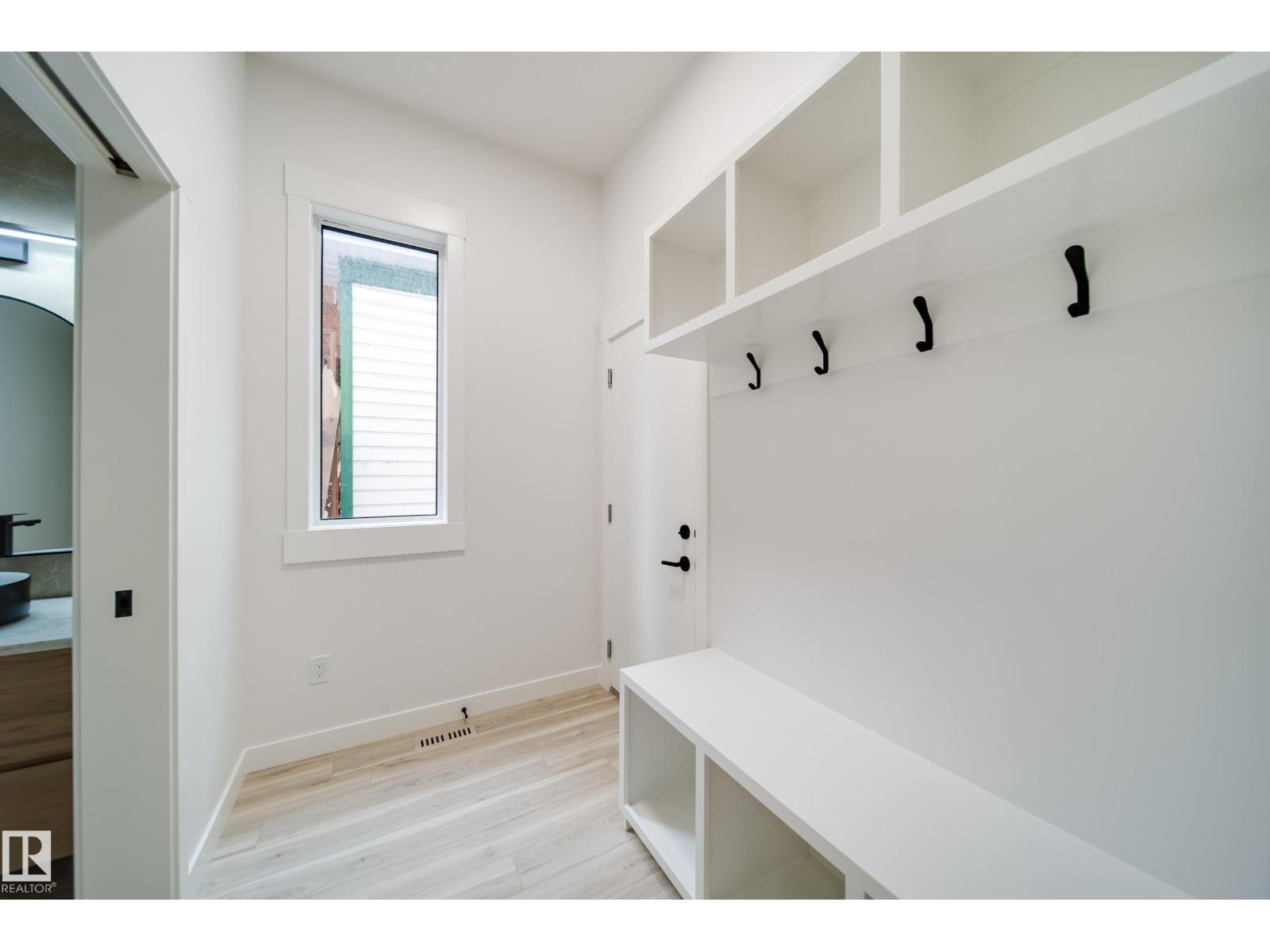 9919 87 ST NW - 29