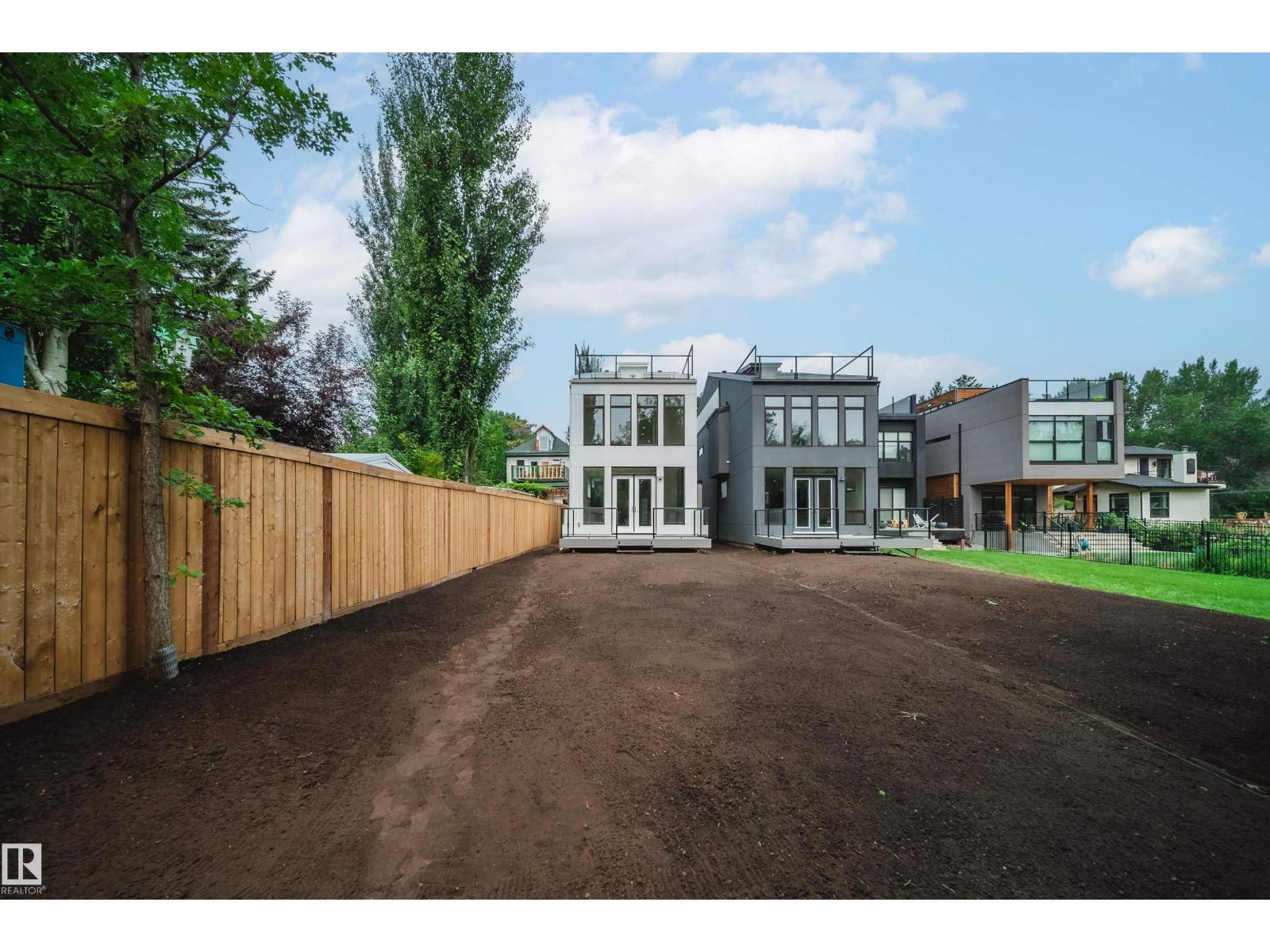 9919 87 ST NW - 41