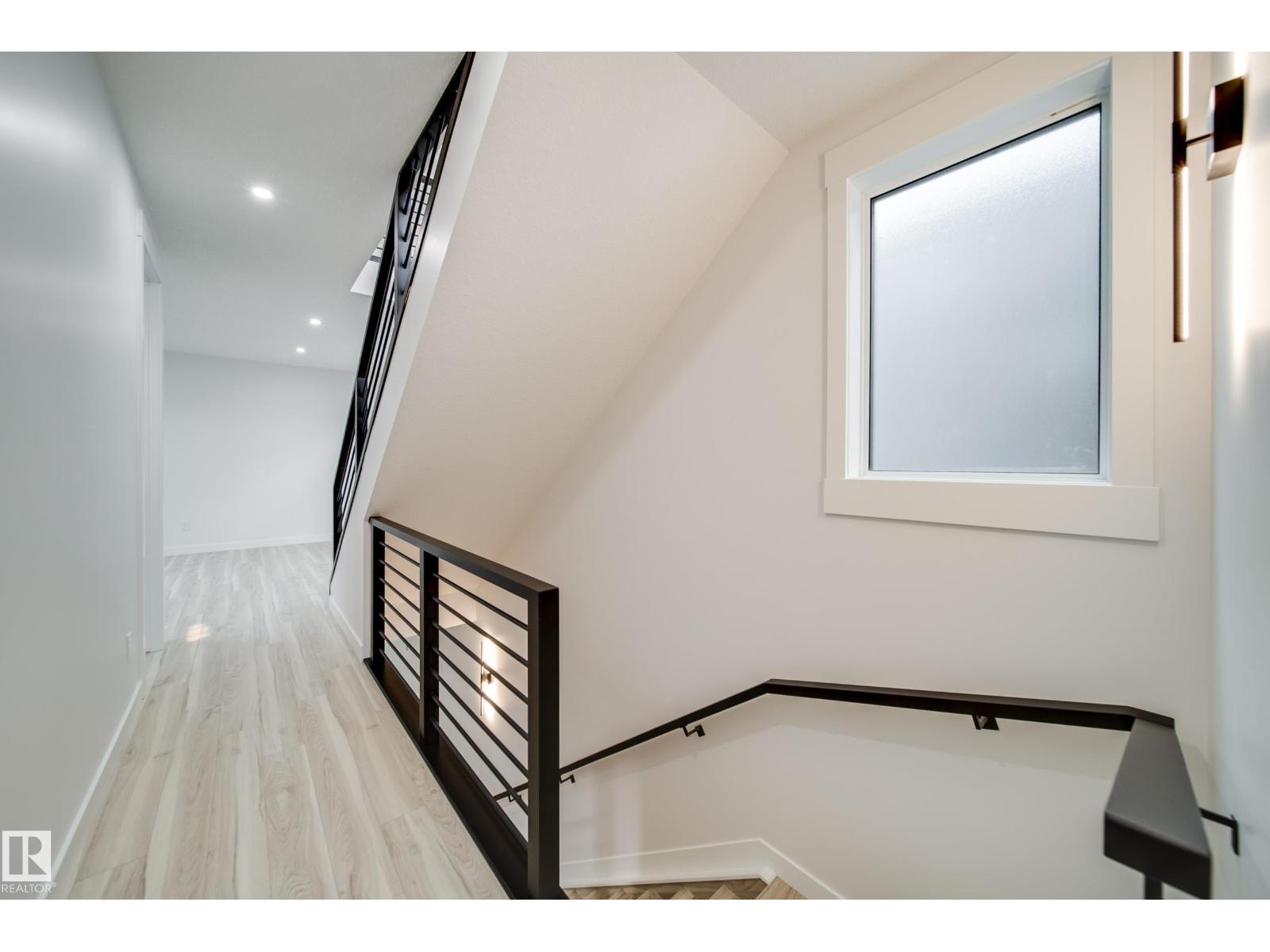 9919 87 ST NW - 8