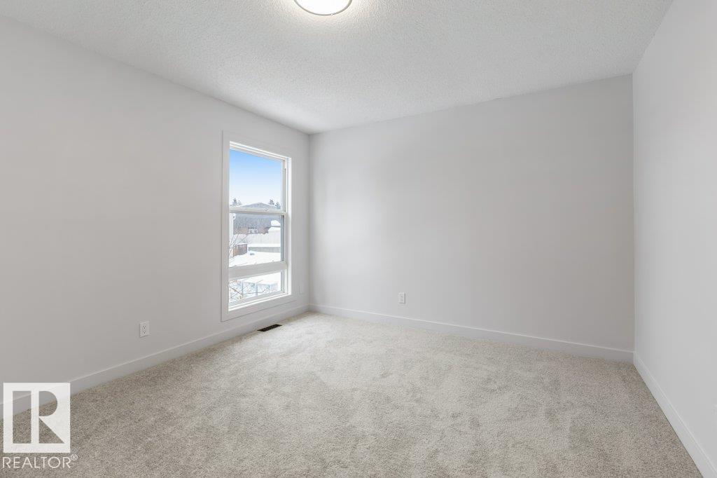 324 Grandin Village - 22