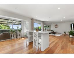 33483 Blueberry Drive, Mission, BC V2V6J1 Photo 7