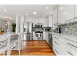 33483 Blueberry Drive, Mission, BC V2V6J1 Photo 8