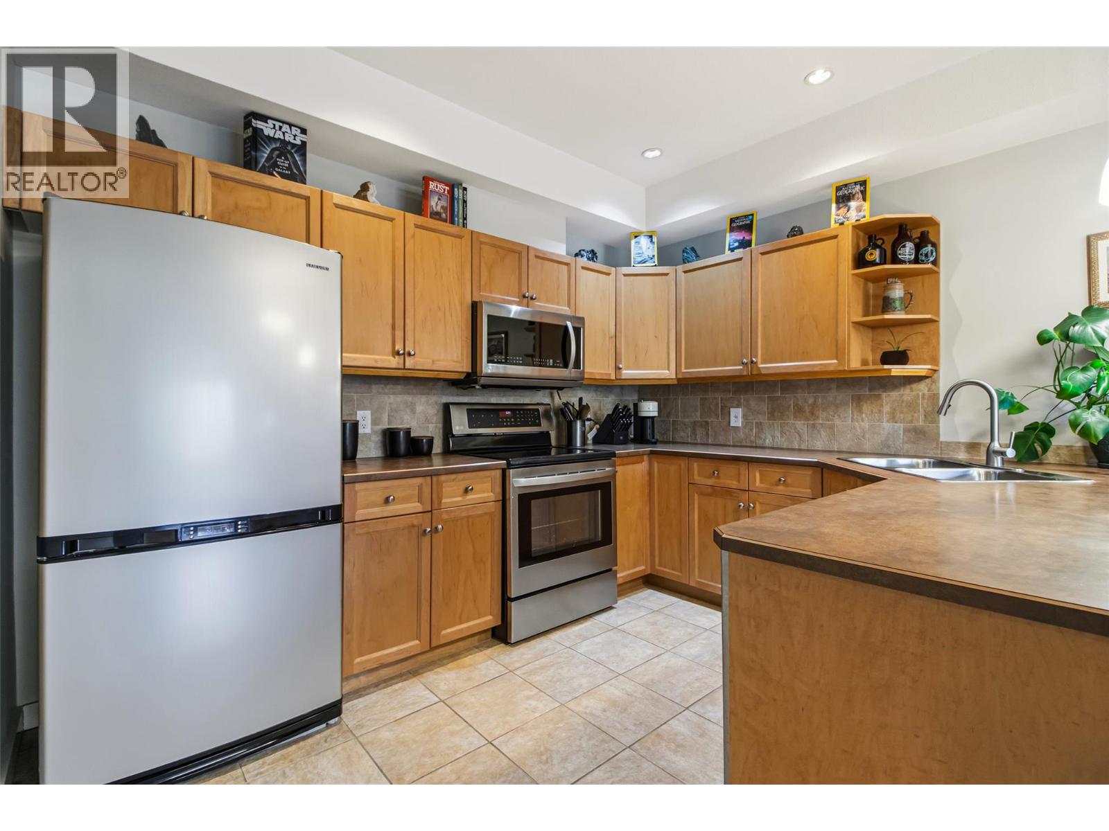 #110 2120 Shannon Ridge Drive - 5