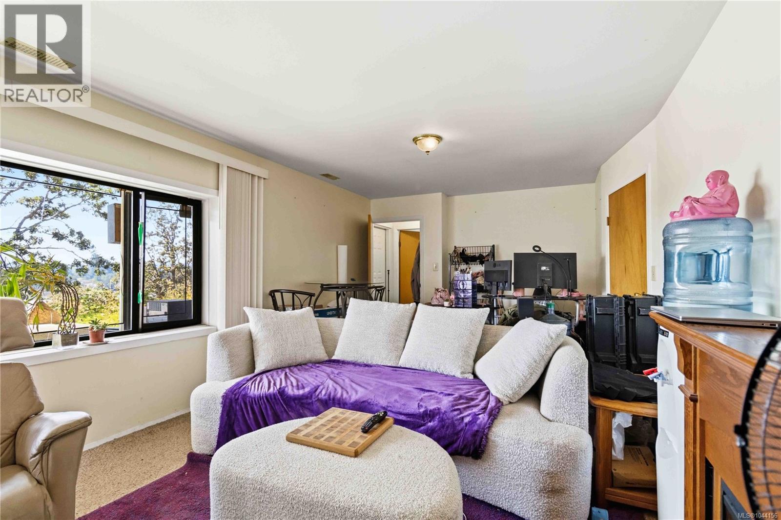 1243 Stancil Lane - Image 32