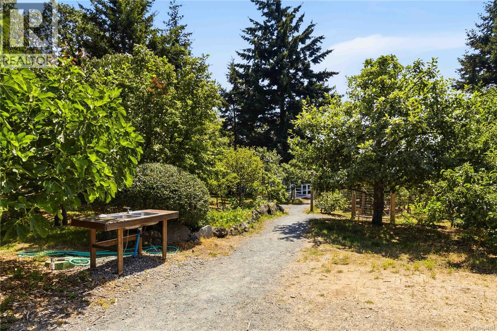 1243 Stancil Lane - Image 41