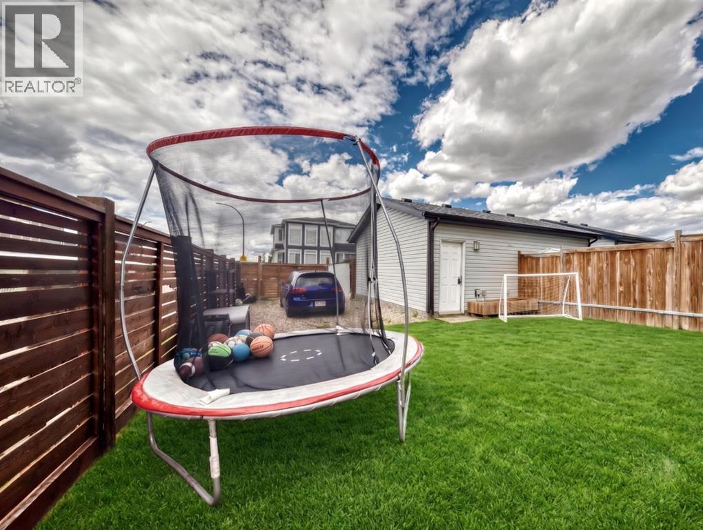 107 Lucas Boulevard NW - 33