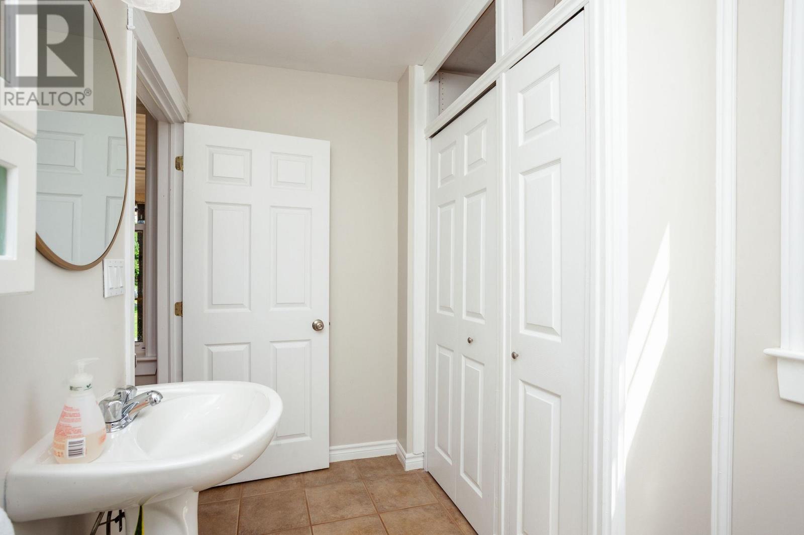 2903 KINROSS Road - 11